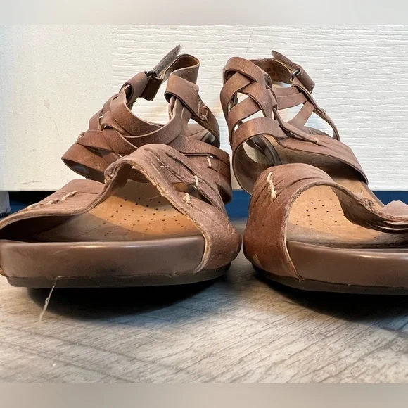 Clark’s Artisan Espadrille wedge - tan leather, size 9M - Picture 5 of 11